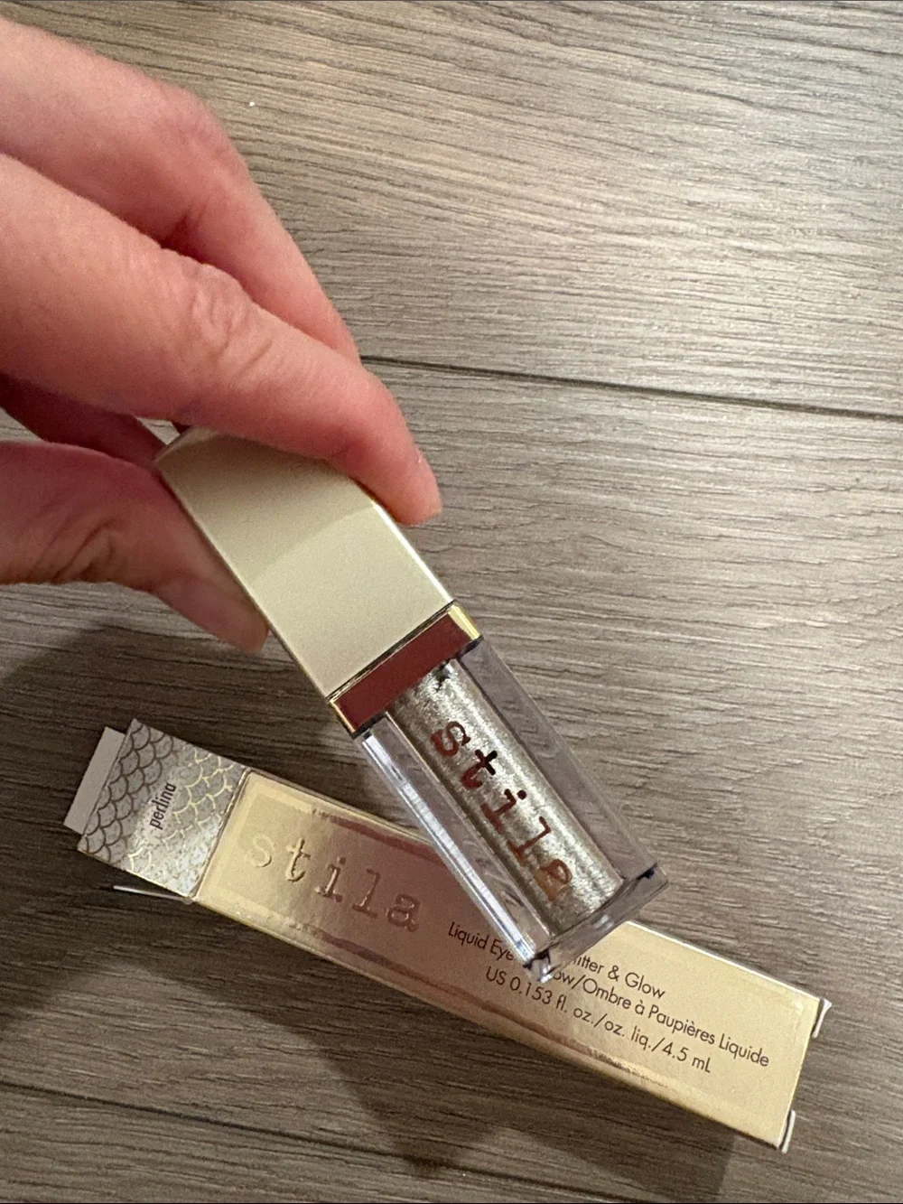 Stila Glitter & Glow Liquid Eye Shadow — Shimmery Champagne